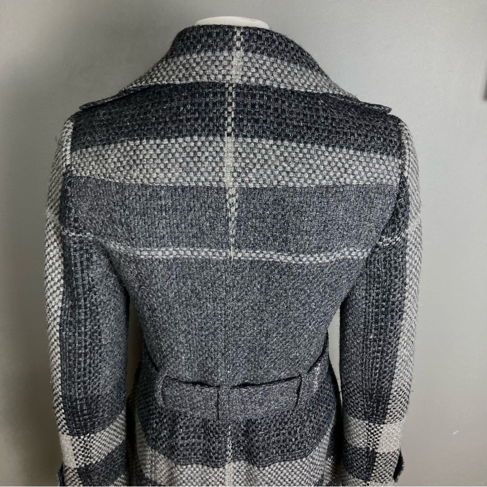 Burberry long trench coat women's size 6 plaid wool belted gray winter - Picture 5 of 16